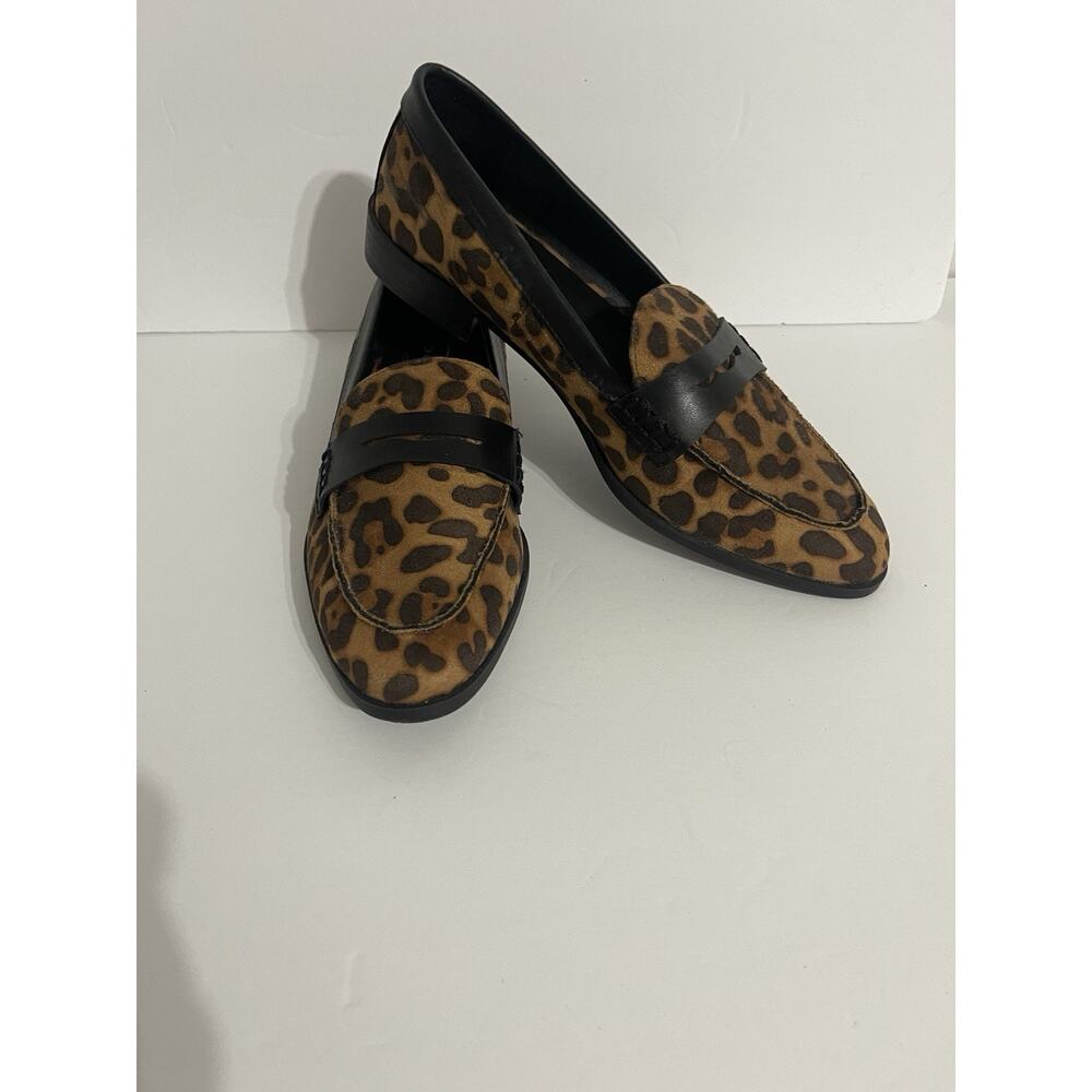 Women’s Scoop Loafers Leopard Print Shoes Size 8